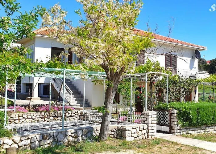 Apartment Apartments Simuni *