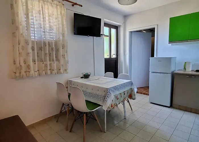 Apartments Simuni Apartamento *