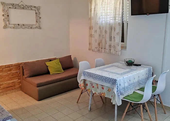 Apartament Apartments Simuni Šimuni