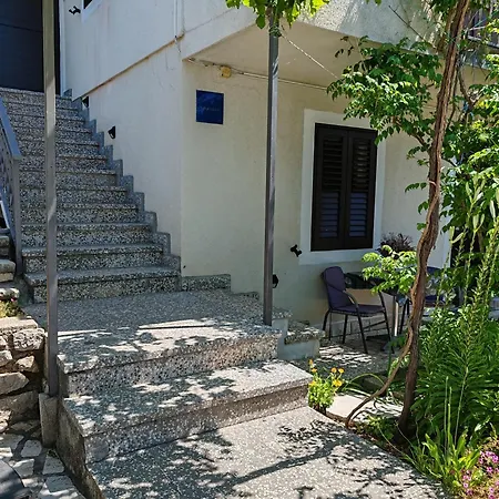 Apartments Simuni Šimuni