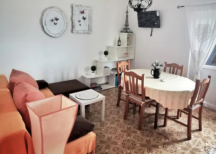 Apartments Simuni * Шимуни