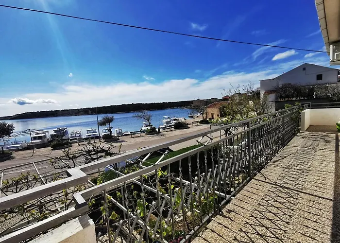 Apartments Simuni Апартаменты *